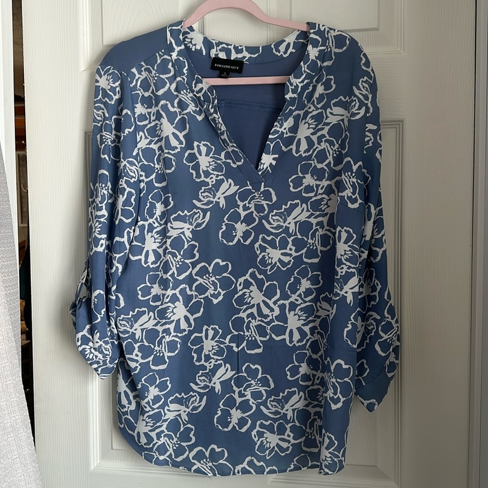 Fourtune + Ivy blouse size XL